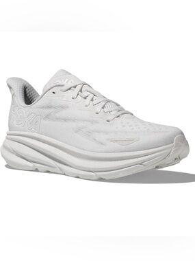 Hoka Clifton 9 - Size 7B - All White